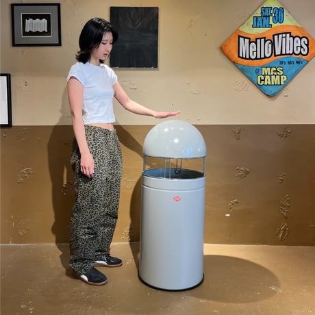 NEW "WESCO" DUSTBIN