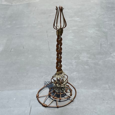 USED HANDMADE IRON WIRE CANDLE HOLDER