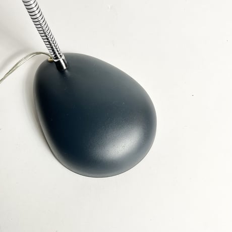JAPAN USED IRON TABLE LAMP