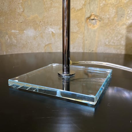 USED "DE MAJO / XILO T10" GLASS SHADE TABLE LAMP