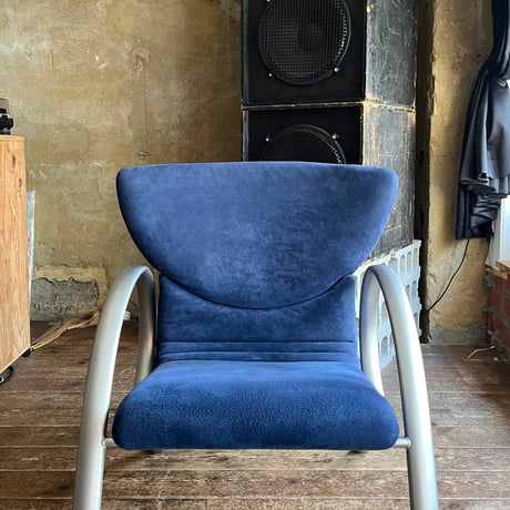 VINTAGE 80’S-90’S “ROLF BENZ” ALUMINUM FRAME SUEDE LOUNGE CHAIR