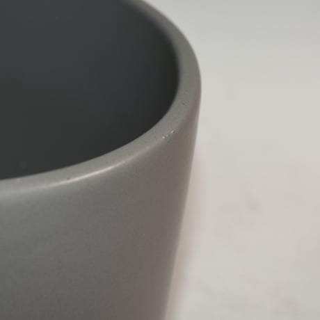USED 00'S CERAMIC PLANTER