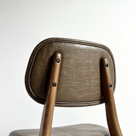 JAPAN USED WOODEN LEG LEATHER CHAIR