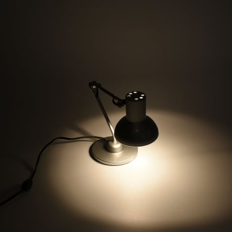 USED IRON EXTENSION DESK LAMP