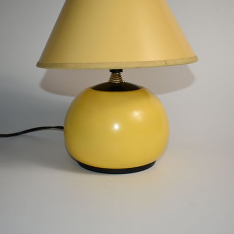 USED IRON TABLE LAMP