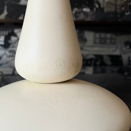 USED WOODEN LEG CANVAS SHADE TABLE LAMP