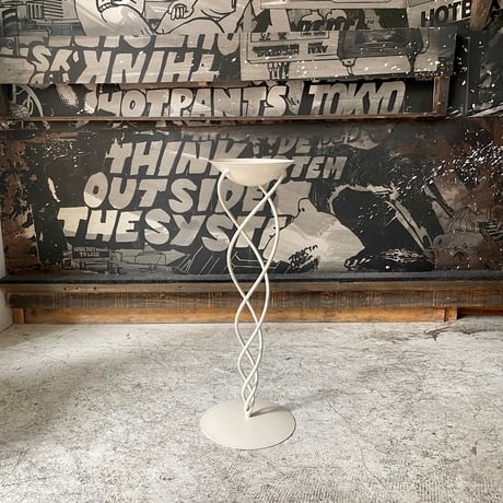USED IRON CANDLE STAND