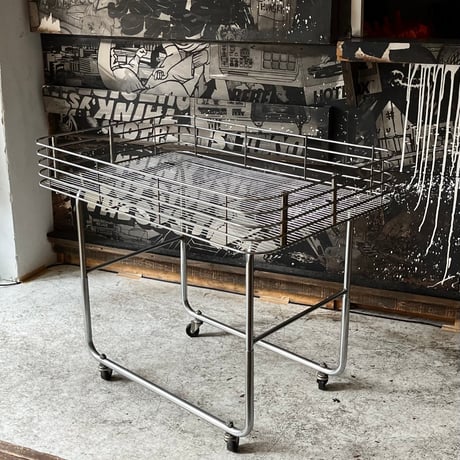 USED STAINLESS CARRY WAGON
