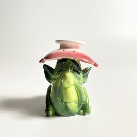 USED CERAMIC STATUE