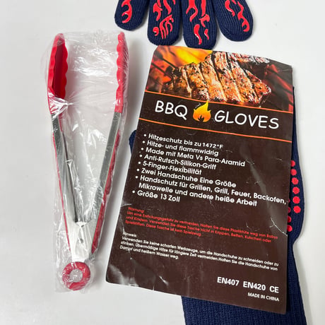 NEW BBQ GLOVES & TONGS SET