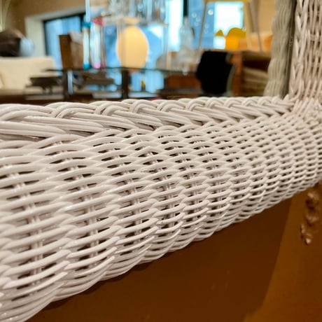 VINTAGE RATTAN FRAME WALL MIRROR