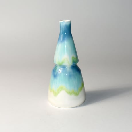 USED CERAMIC PATTERNED FLOWER VASE