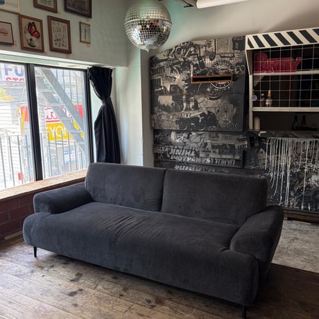 USED IRON LEG FABRIC 3P SOFA