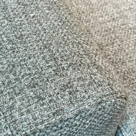 USED WOODEN LEG FABRIC 1P SOFA