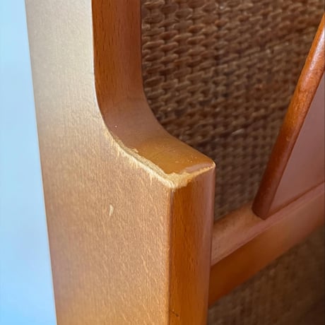 JAPAN USED "KARIMOKU" WOODEN SCUFF RACK