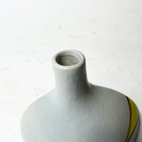 USED CERAMIC FLOWER VASE