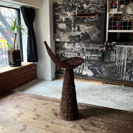 USED RATTAN STAND