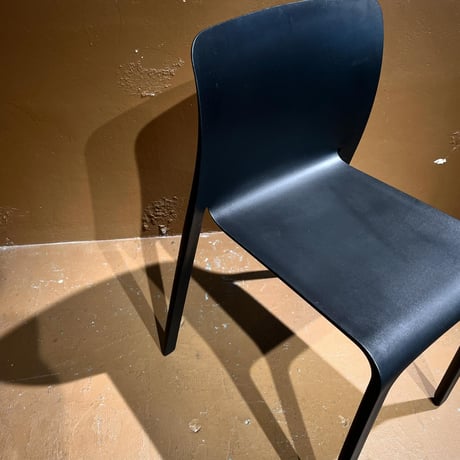 USED "MAGIS / CHAIR FIRST" STACKING CHAIR