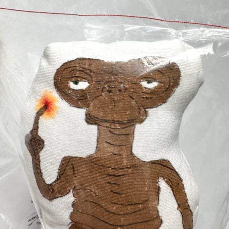 moka "doll doll doll / E.T"