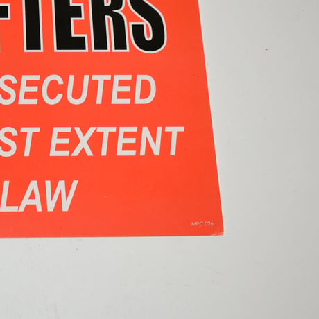 USED "SHOPLIFTERS" SING BOARD