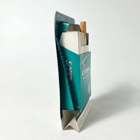 USED “CABIN” CIGARETTE DISPLAY BOX