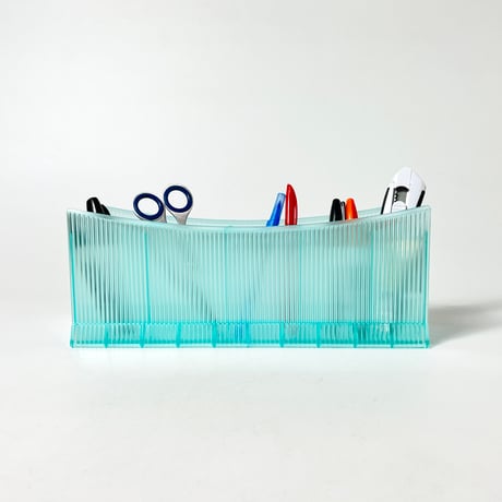 USED "KOKUYO" ACRYLC PEN STAND