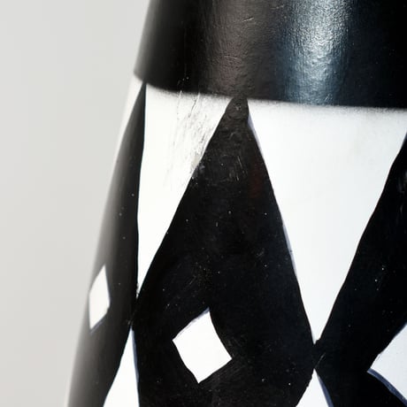 USED PLASTIC HAND PAINTED FLOWER VASE