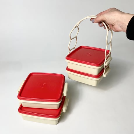 USED "TUPPERWARE / QUARTET" LUNCH BOX