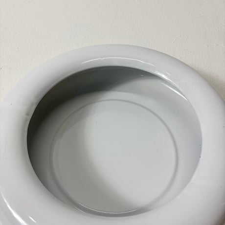 VINTAGE KOCKUMS WHITE ENAMEL BEDPAN
