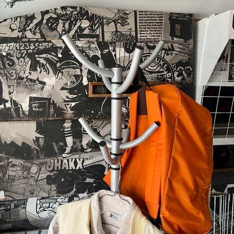 USED STEEL LEG FOLDING COAT HANGER