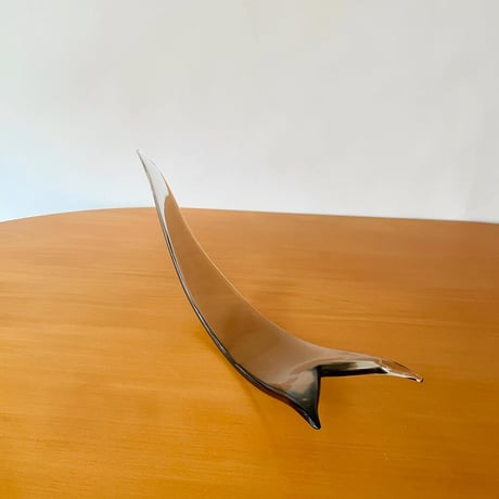 USED GLASS STATUE