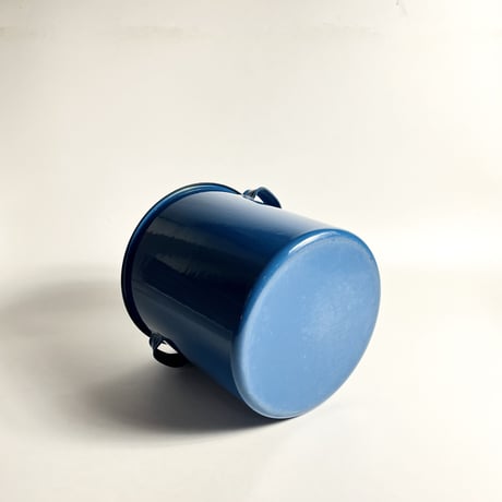 USED MATAL TRASH CAN