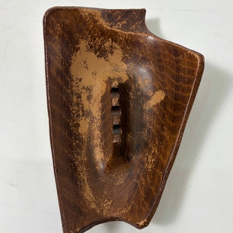 VINTAGE CERAMIC ASHTRAY