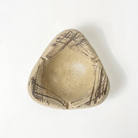 USED CERAMIC ASHTRAY