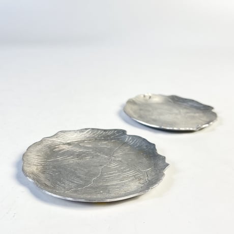 VINTAGE ALUMINUM PLATE