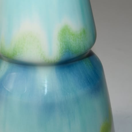 USED CERAMIC PATTERNED FLOWER VASE