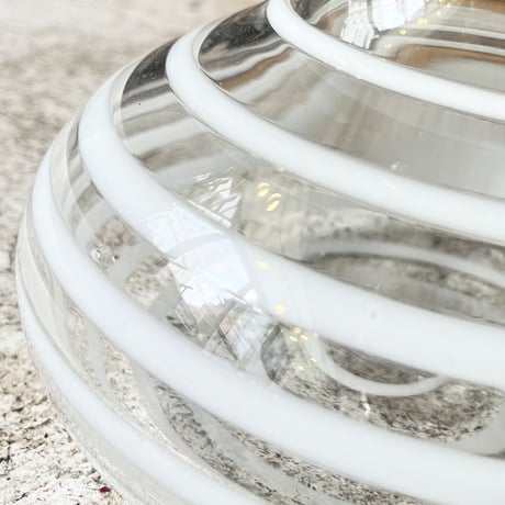 USED GLASS FLOWER VASE