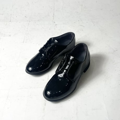 USED "CAPPS SHOE COMPANY" ENAMEL SHOES