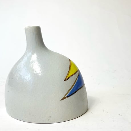 USED CERAMIC FLOWER VASE