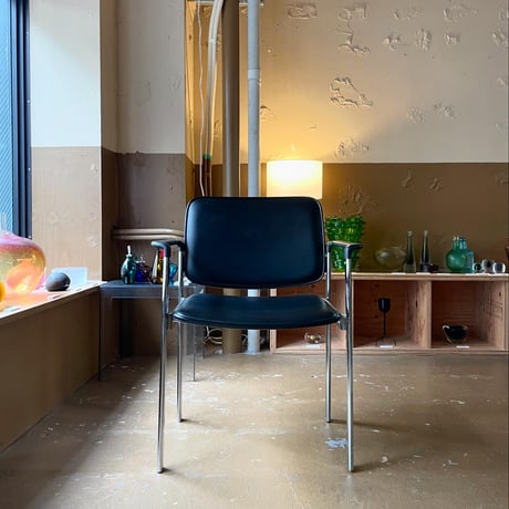USED METAL LEG VINYL LEATHER STAKING ARM CHAIR