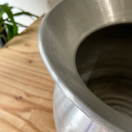 USED STEEL POT