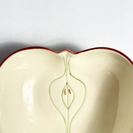 USED APPLE CERAMIC PLATE