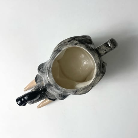 USED CERAMIC ELEPHANT POT