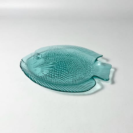 USED GLASS FISH TRAY