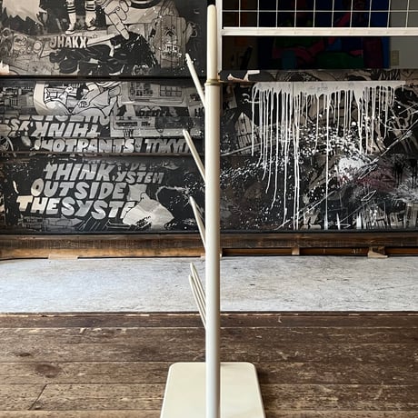 USED STEEL SHOES RACK