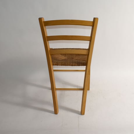USED WOODEN FLAME RATTAN SEAT CHAIR