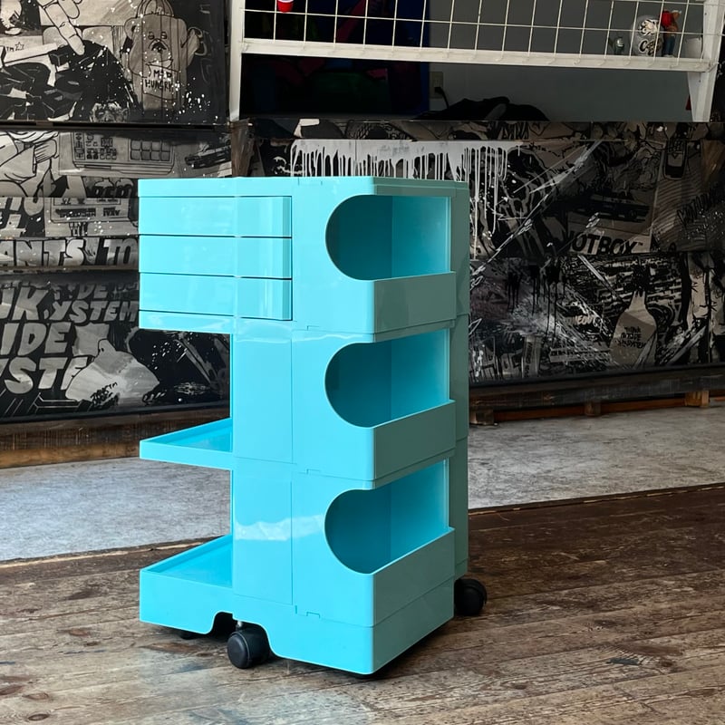 USED “B-LINE / BOBY WAGON” DESIGNED BY JOE COLO