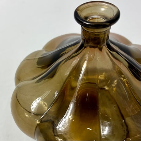 VINTAGE 70'S SMOKED GLASS VASE