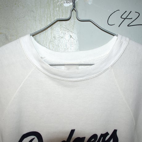 LADIES USED "DOGERS" S/S SWEAT