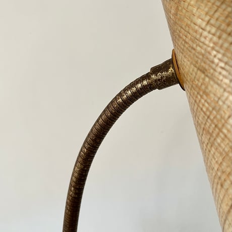 VINTAGE 50-60’s FIBERGLASS SHADE WOODEN & METAL TABLE LAMP